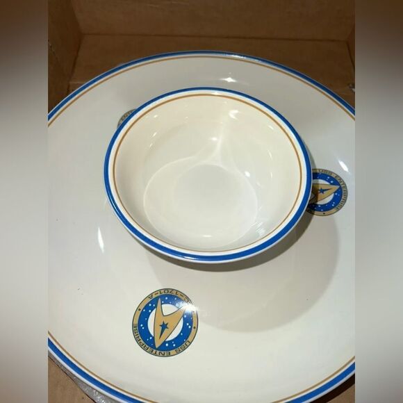 Pfaltzgraff STAR TREK VI CHIP N DIP Plate Set 53-810 Undiscovered Country 1993 - Picture 1 of 5